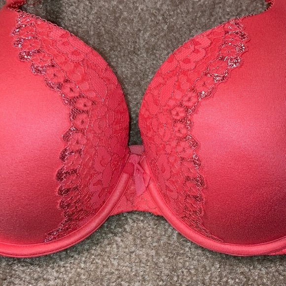 Victoria’s Secret Body By Victoria coral lace overlay Perfect Coverage Bra - Picture 2 of 5